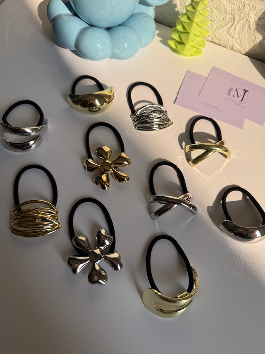 Pony cuff