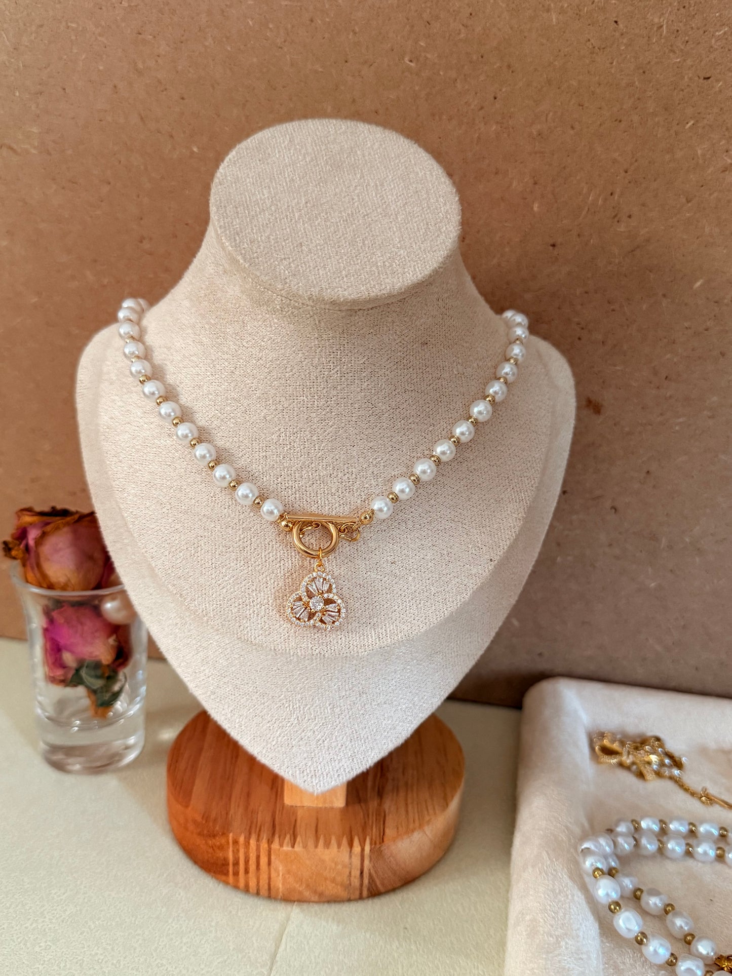 Pearl Necklace with floral charm