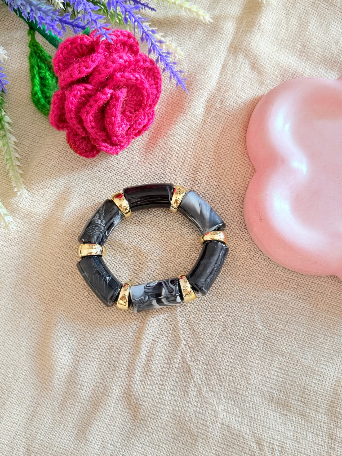 Retro acrylic bracelet