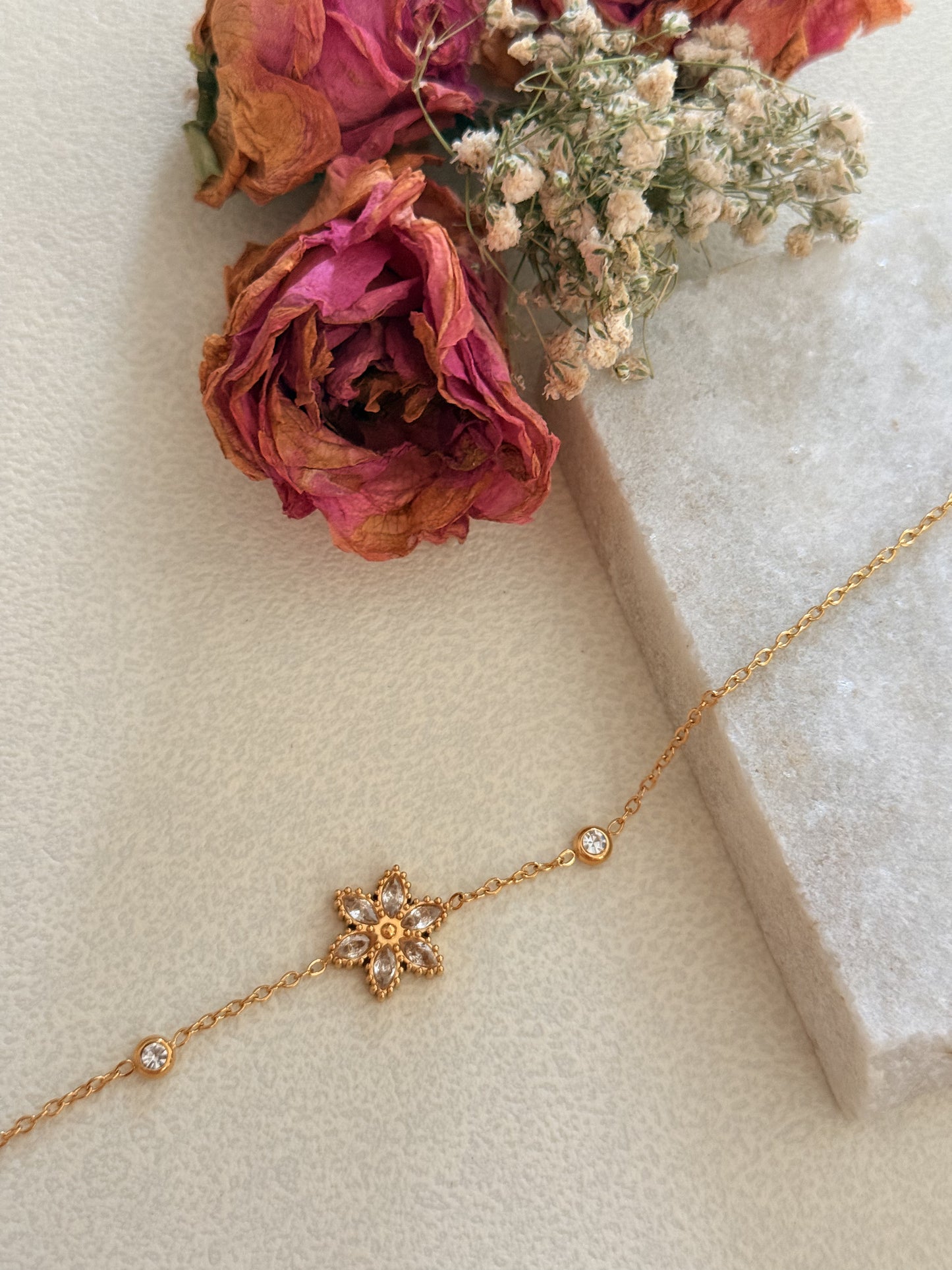 Blossom Solitaire Bracelet