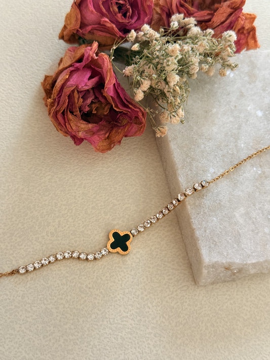 Clover Charm bracelet