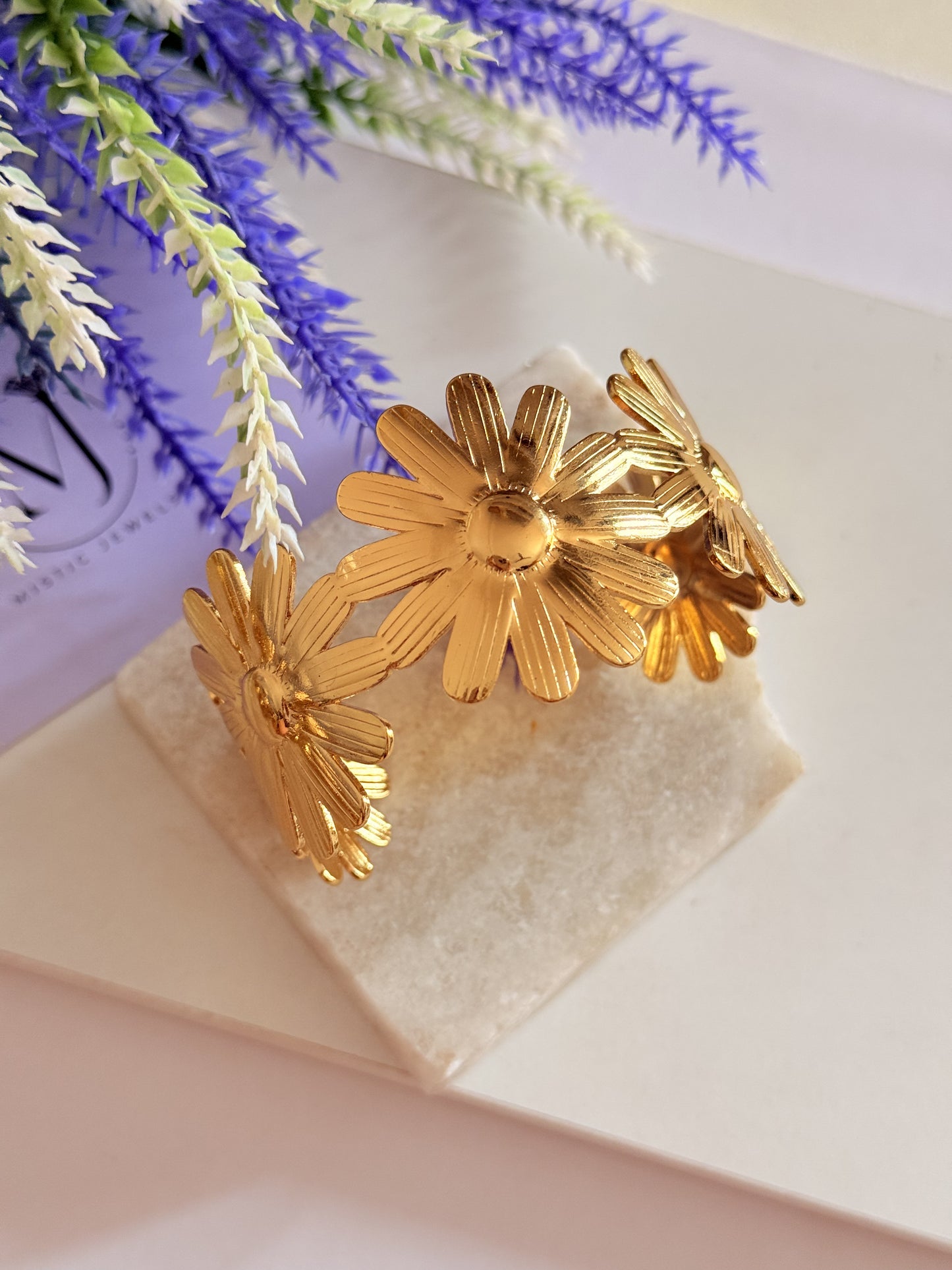 Sunny Floral wrap Bracelet