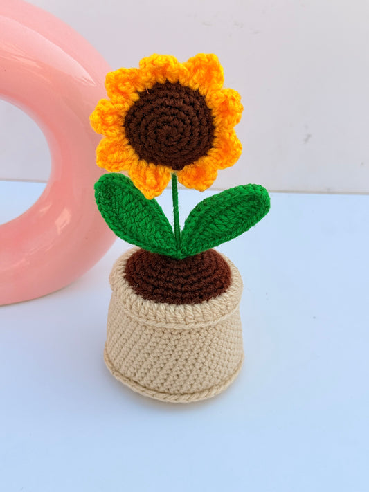 Sunflower pot