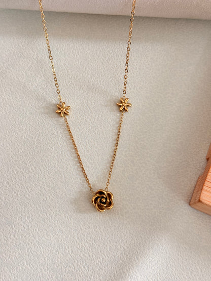 Rosalia Necklace