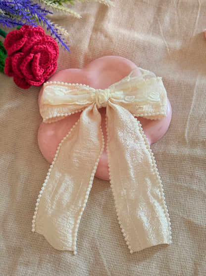 Hair bow