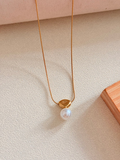 Timeless pearl Necklace