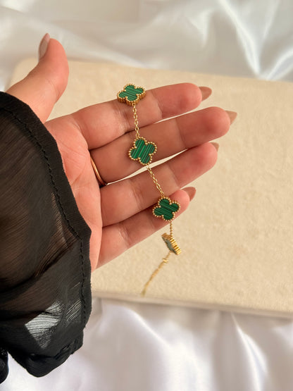 Green clover bracelet
