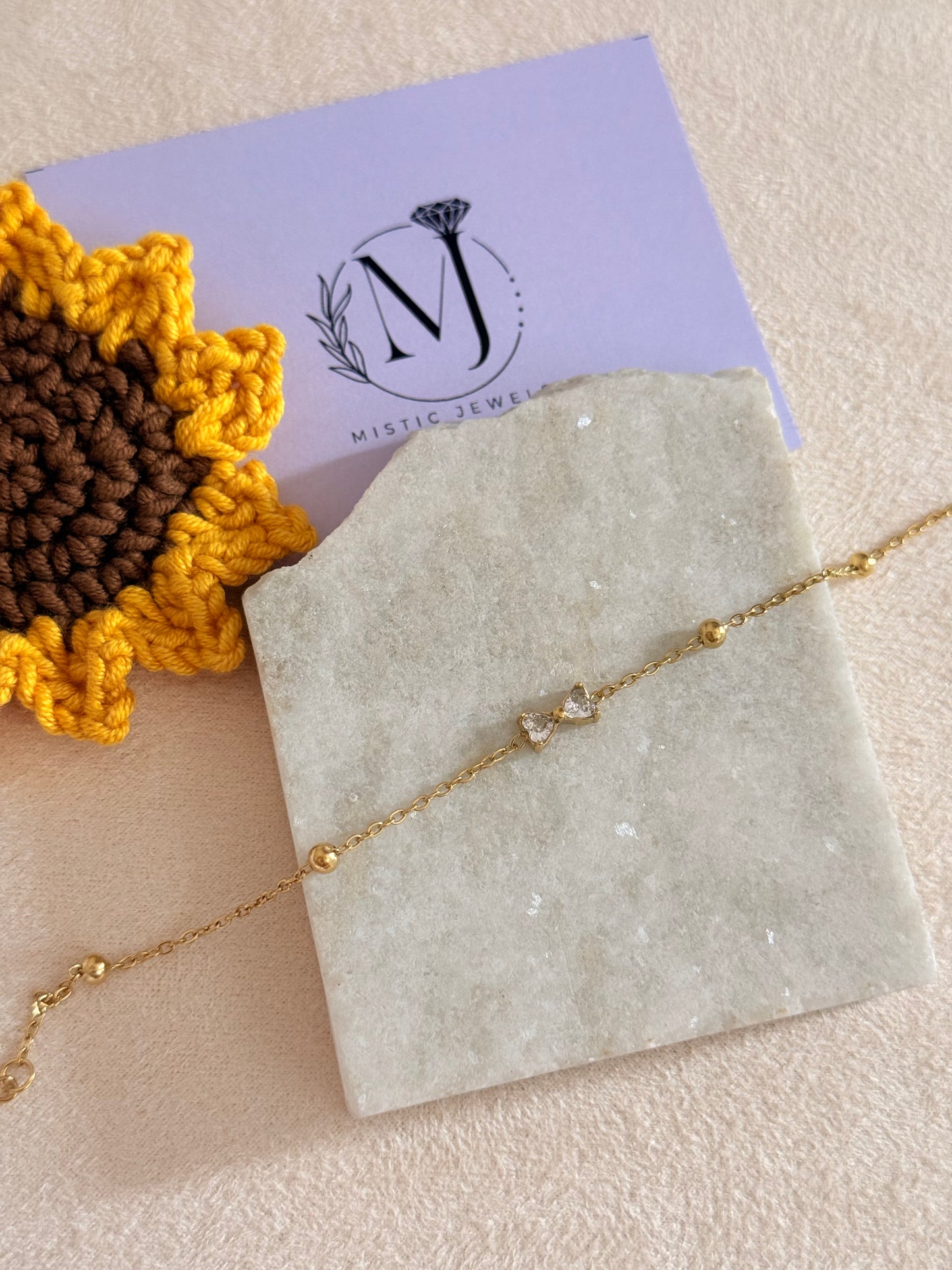 Minimal Bow Bracelet