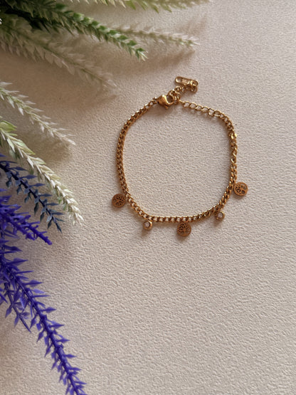 Zircon minimalist bracelet