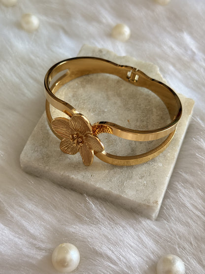 Petal Embrace Bracelet