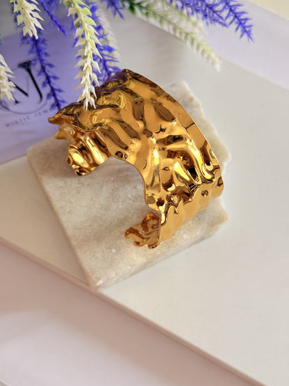 Wealthy Pig Bracelet