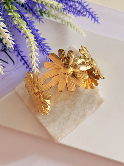 Sunny Floral wrap Bracelet