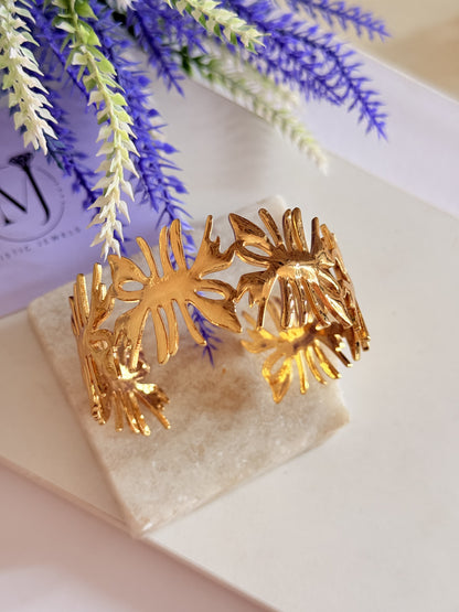 Nature’s Embrace Bracelet