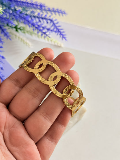 Circles of Elegance Bracelet